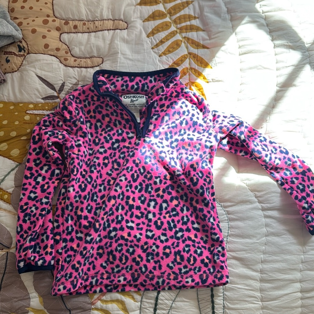 Oshkosh b’gosh half zip like new (6)